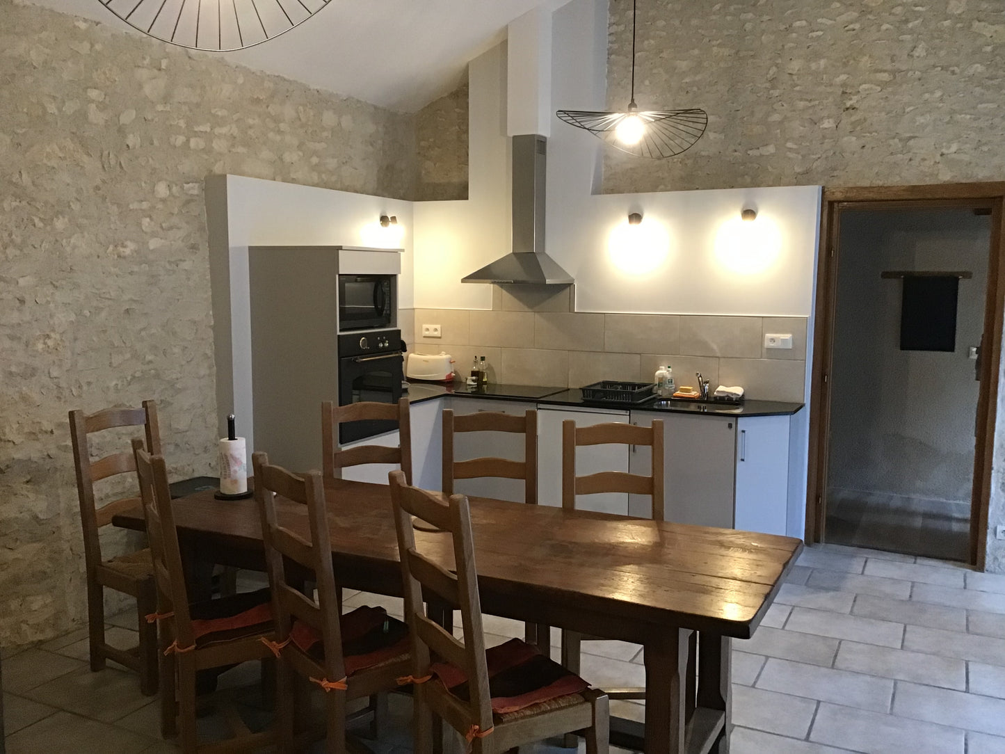 Le Petit Mona Céléna