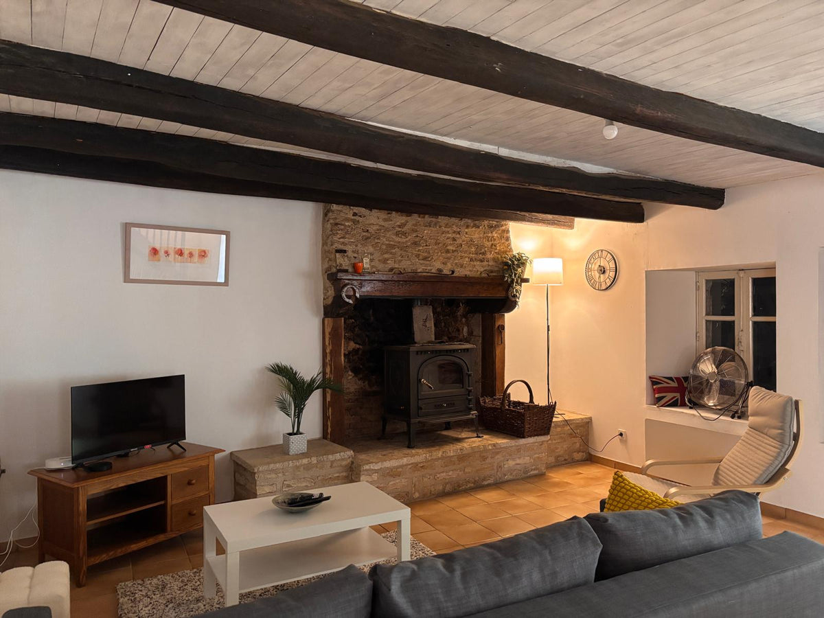 Maison de campagne à Saint Sauvant (86) – 6 personnes avec jardin | Atout Clé Conciergerie