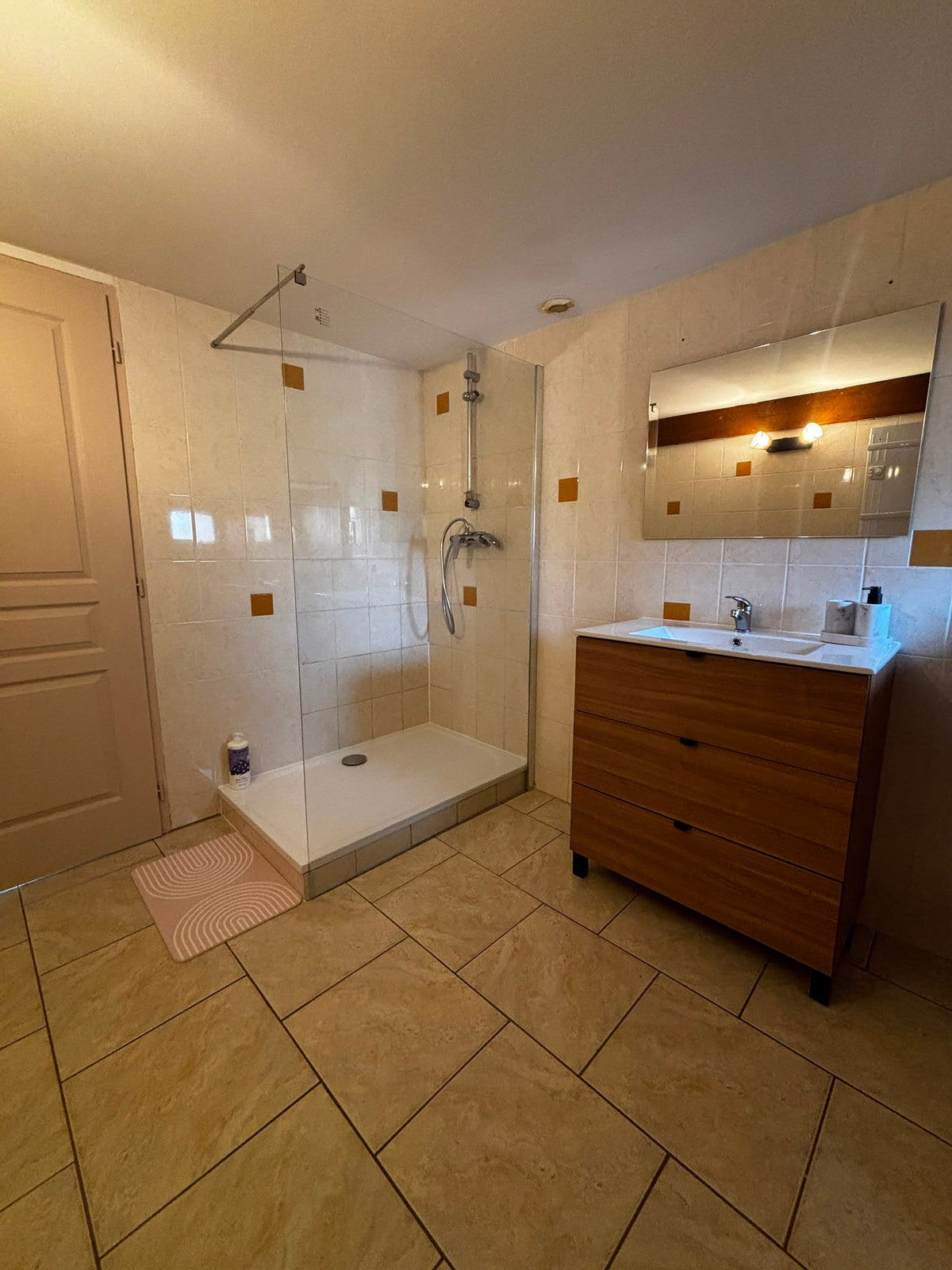 Maison en pierre à Anché (86) – Gîte 5 personnes près de Vivonne