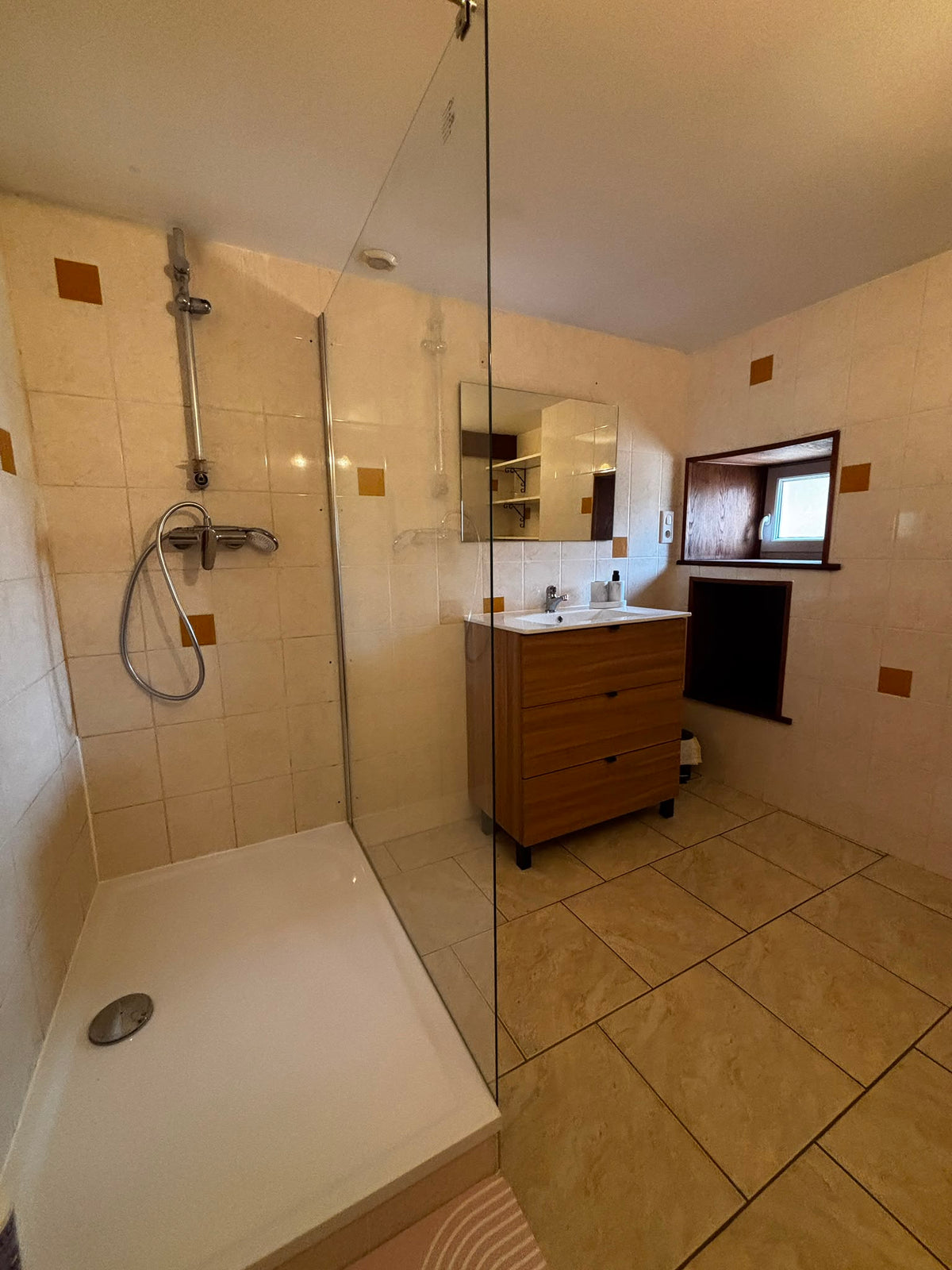 Maison en pierre à Anché (86) – Gîte 5 personnes près de Vivonne