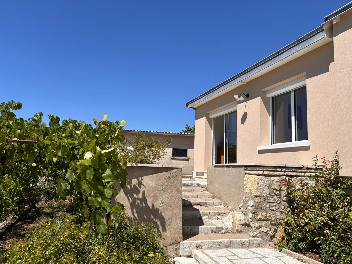 Maison Thaïs à Chauvigny – Location 2 personnes avec vue sur la cité médiévale