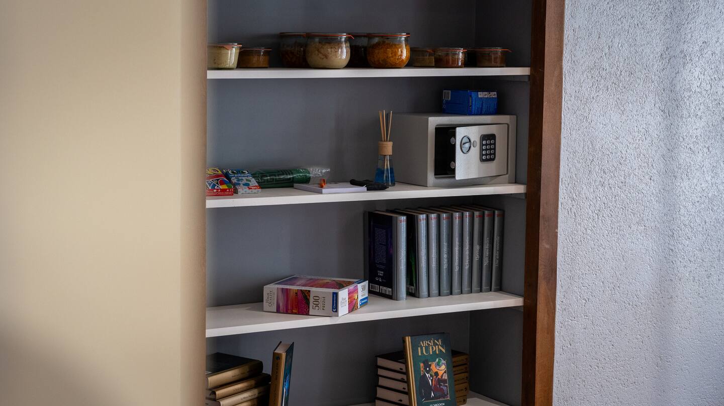 Le Petit Mona Elowen